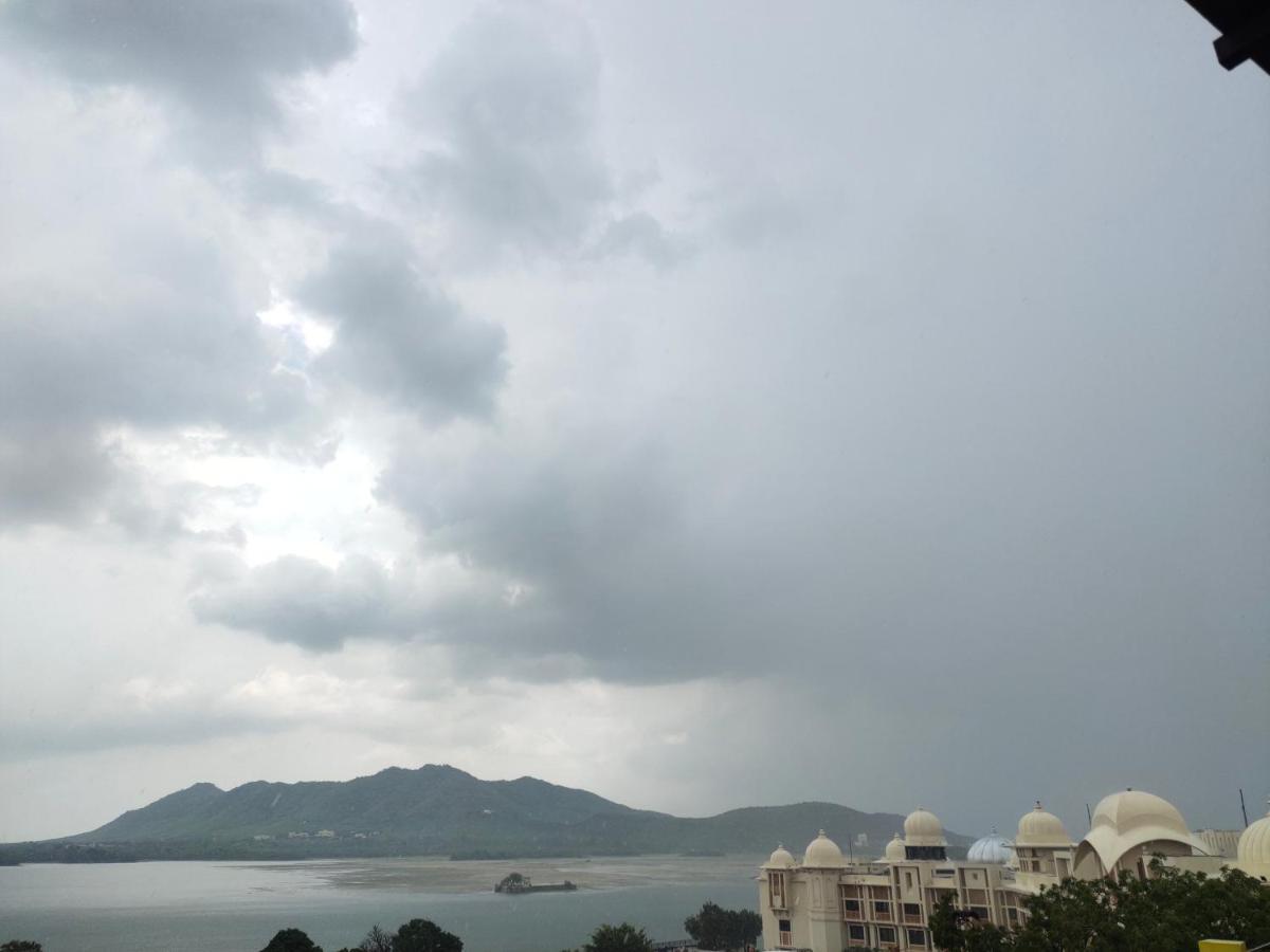 Hotel Lake Star Udaipur Exterior foto